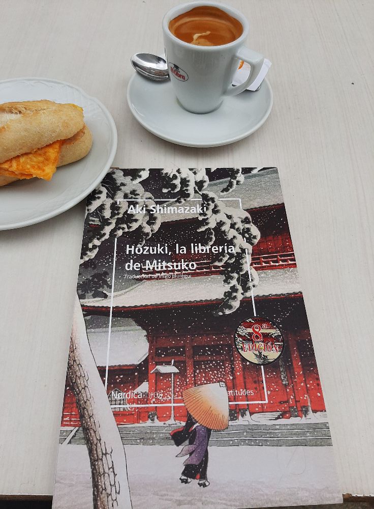 Los sábados tambián se trabaja.
Releyendo el último libro del club de lectura de Leioa. Volvemos en octubre con muchas más&nbsp;lecturas.