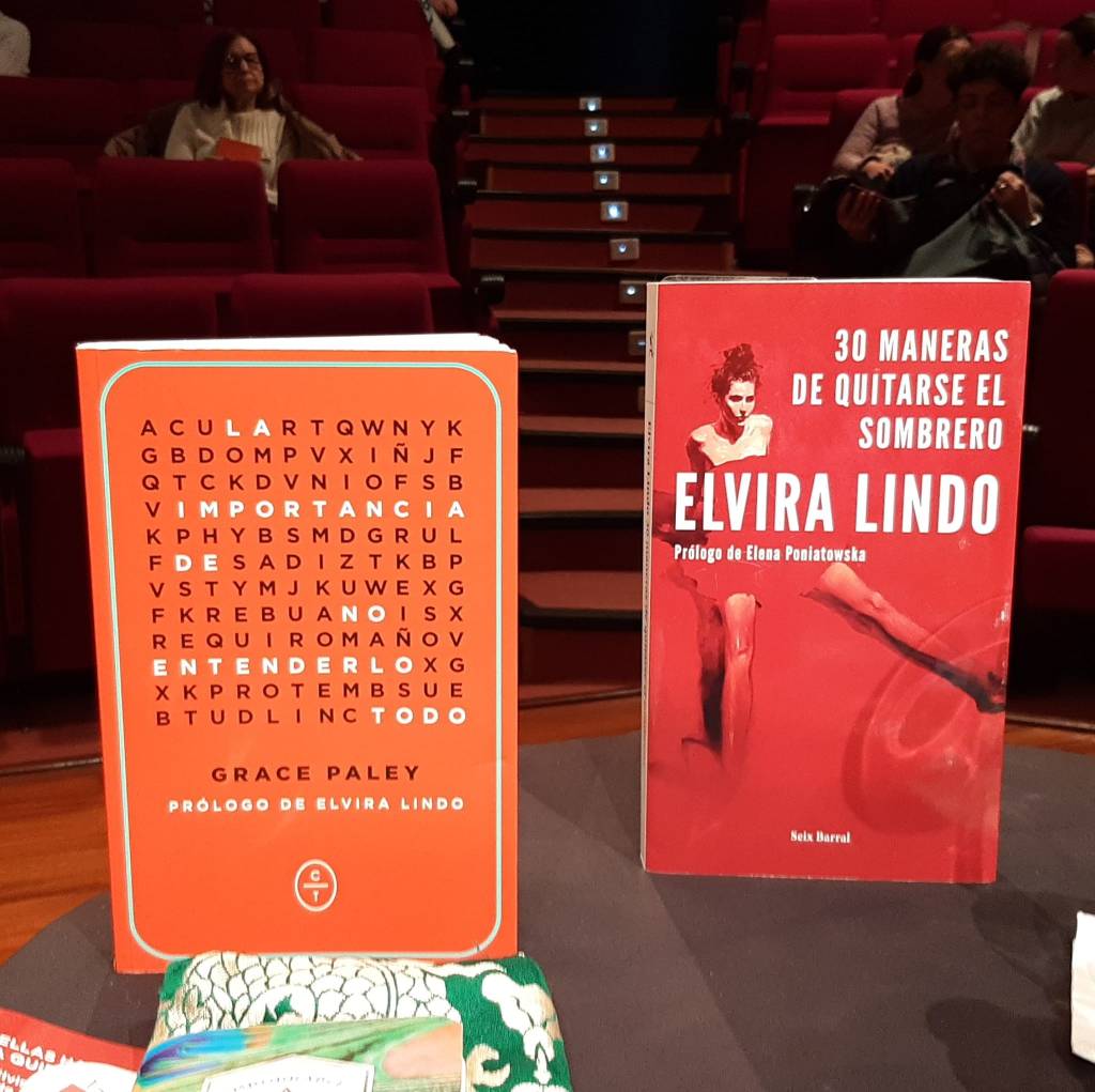 Grace Paley, publicada por Cí­rculo de Tiza, para la primera sesión del 2023 en el club de lectura de Libreramente.
Prologada por Elvira Lindo. El texto del prólogo lo podáis encontrar en ese otro magní­fico libro, 30 maneras de quitarse el&nbsp;sombrero.