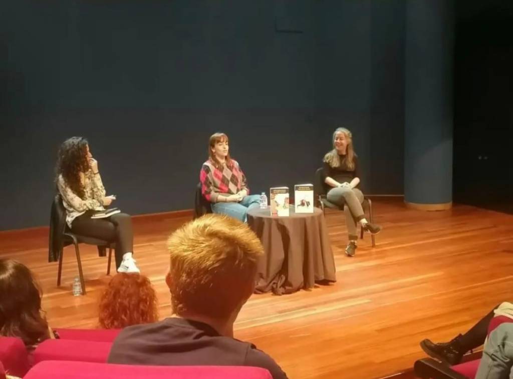 Con Marta Serrano en nuestro club de lectura Libre de&nbsp;Libreramente